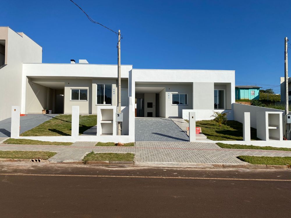 CASAS COM EXCELENTE PADRÃO DE ACABAMENTOS NO BAIRRO SÃO FRANCI...
