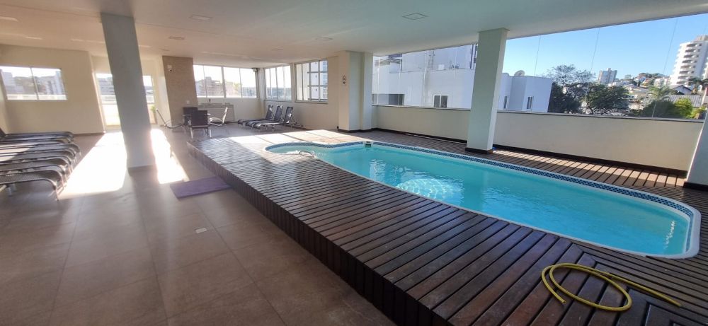 APARTAMENTO SEMI MOBILIADO COM AREA DE LAZER, PISCINA E AREA D...