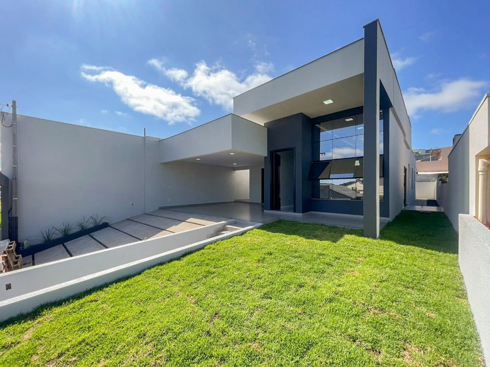 CASA EM ALTO PADRÃO NO BAIRRO VILA ISABEL