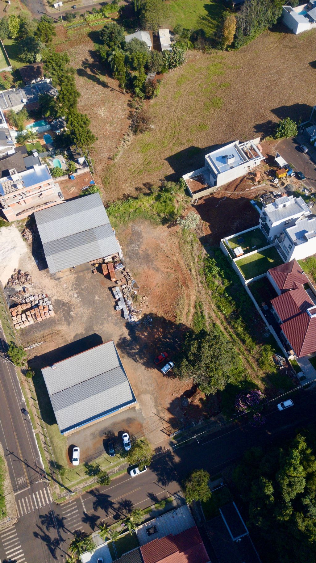 TERRENO COM DIMENSÕES DIFERENCIADAS