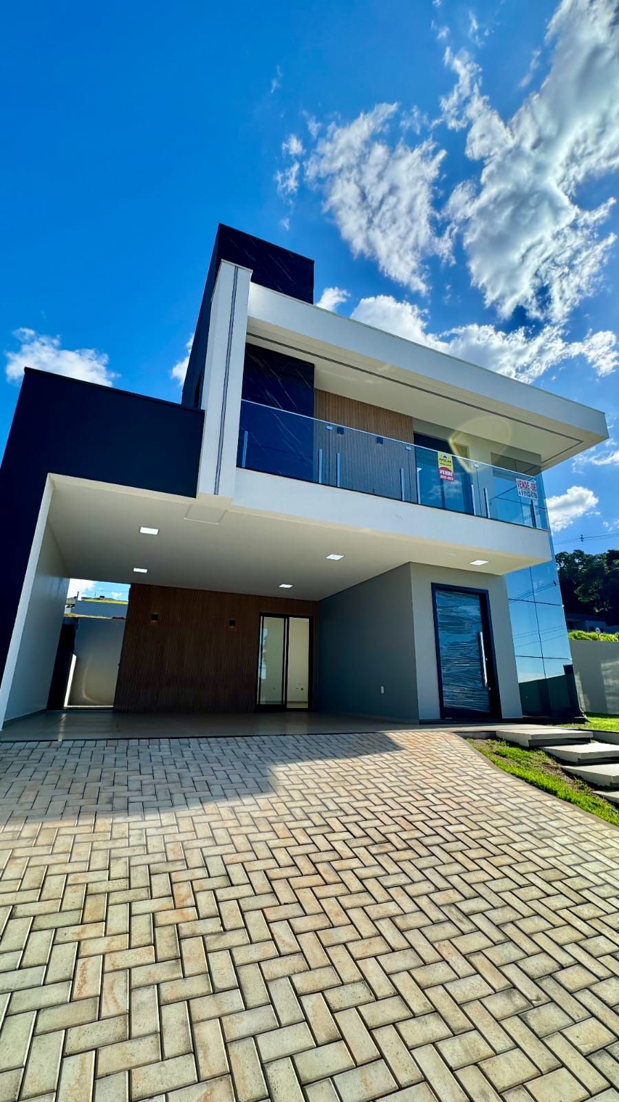 BELISSIMO SOBRADO DUPLEX PROXIMO AO COLEGIO DAS TEATINAS