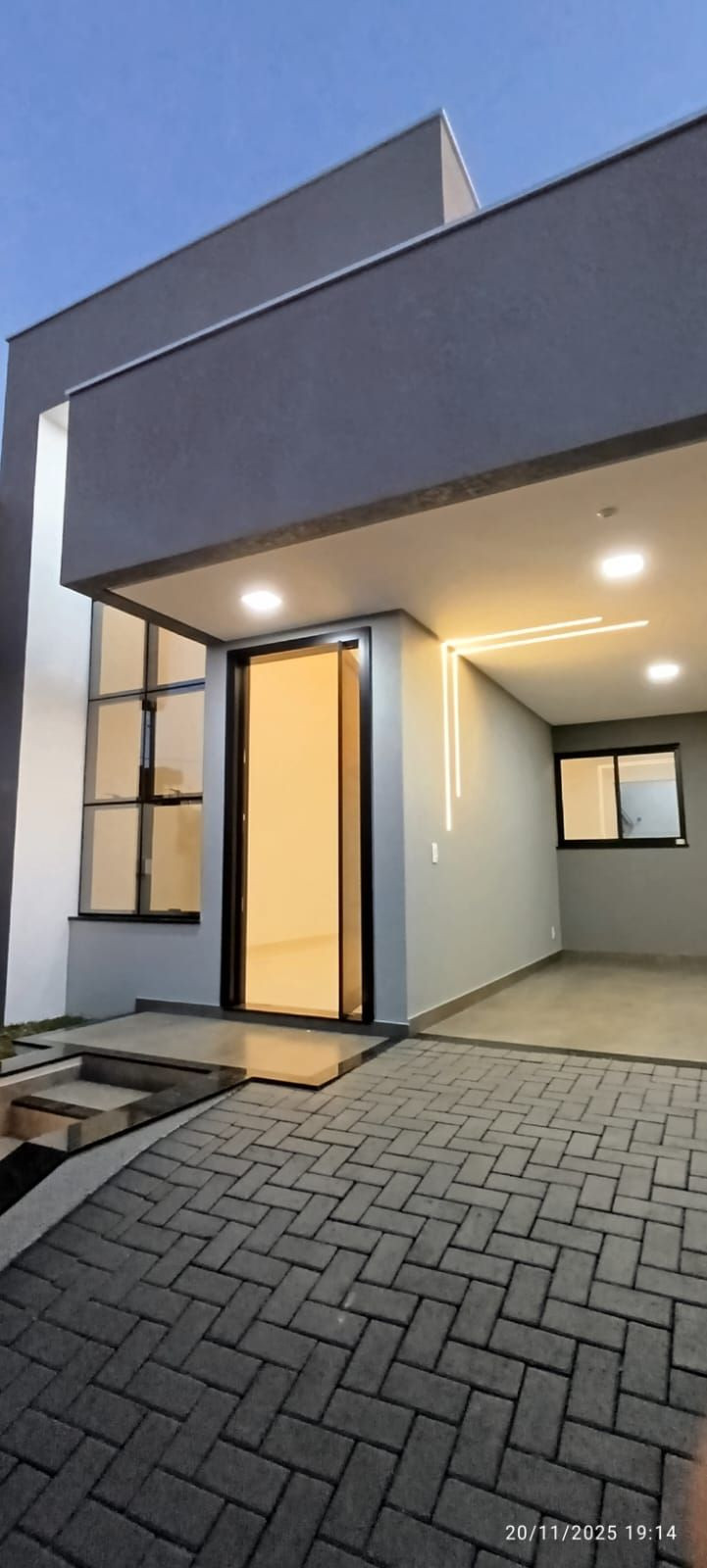 CASA NOVA PARA VENDA NO BAIRRO FRARON