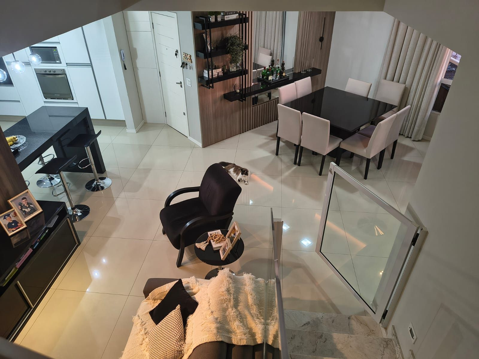 BELISSIMO APARTAMENTO DUPLEX NO EDIFICIO SYRIUS