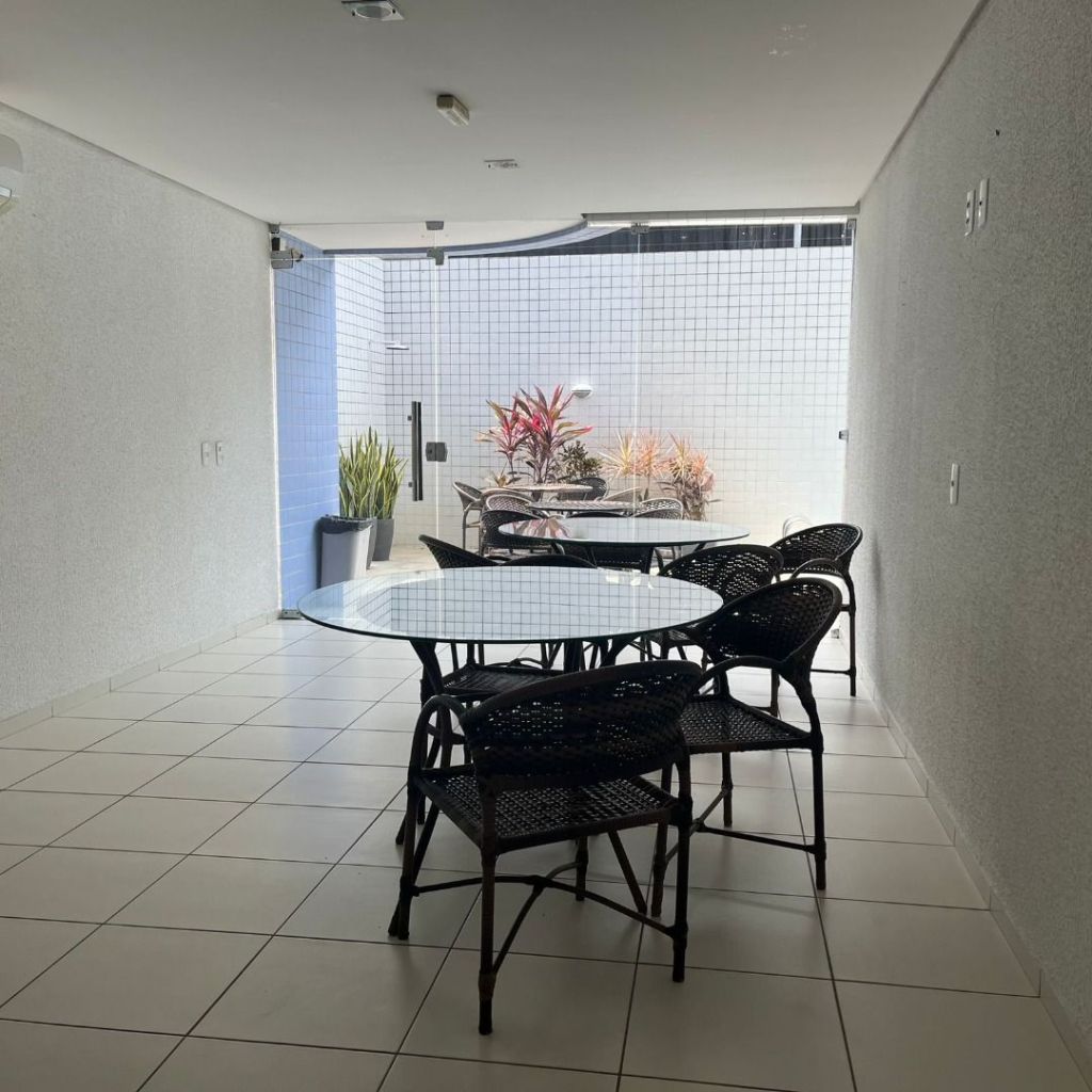 Apartamento com 3 dormitórios à venda, 69 m² por R$ 460.000,00...