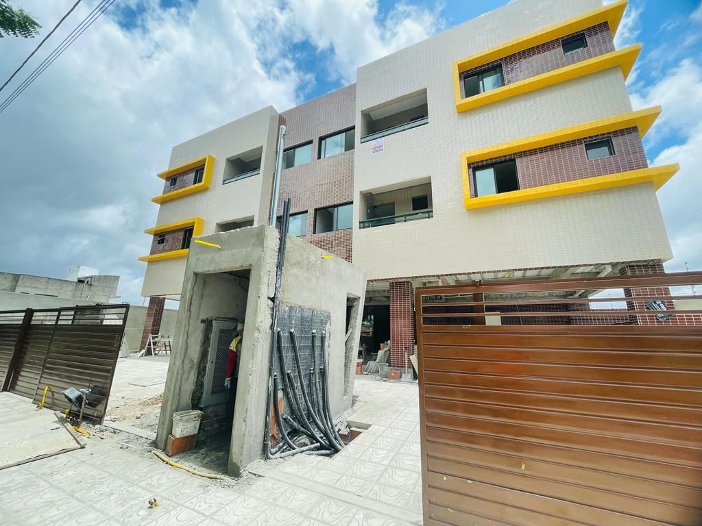 Apartamento com 2 dormitórios à venda por R$ 178.000 - João Pa...