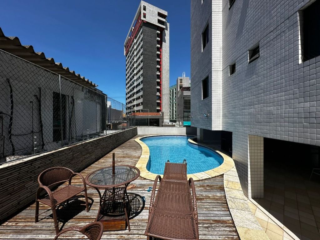 Apartamento com 3 dormitórios à venda, 98 m² por R$ 580.000 - ...