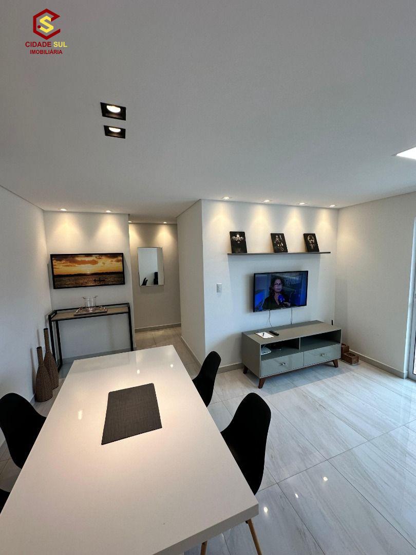 Apartamento com 3 dormitórios à venda, 78 m² por R$ 499.000,00...