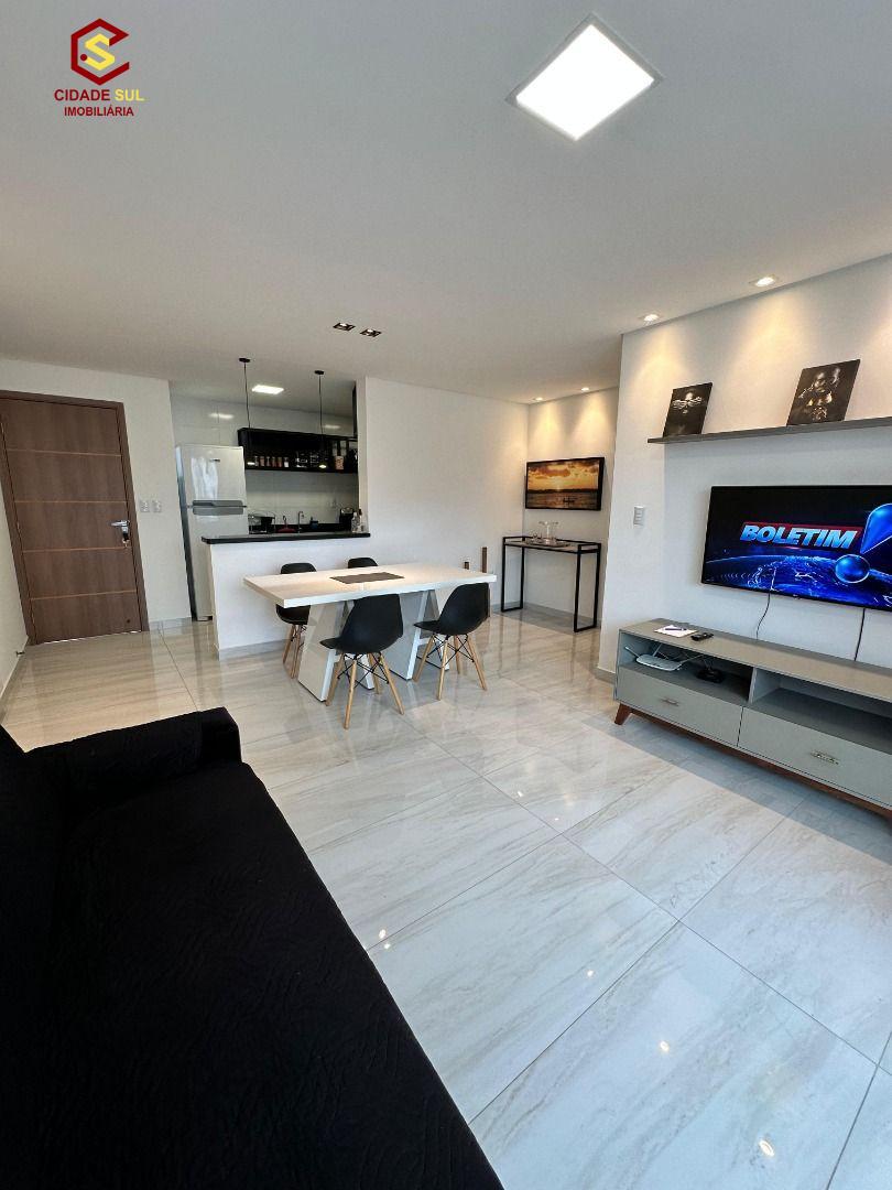 Apartamento com 3 dormitórios à venda, 78 m² por R$ 499.000,00...