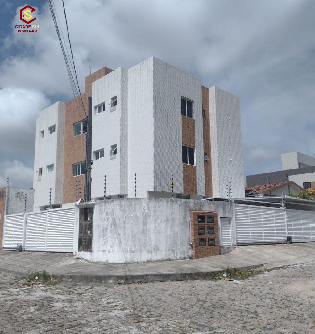Apartamento com 2 dormitórios à venda, 55 m² por R$ 184.000 - ...