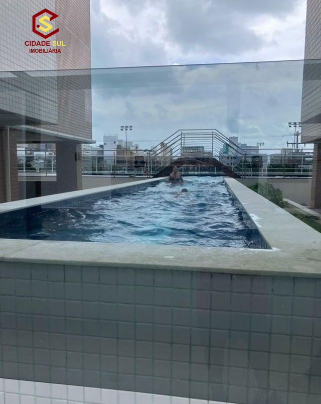 Apartamento a venda em Intermares por R$850 Mil