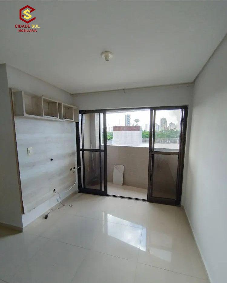 Apartamento com 2 dormitórios à venda, 52 m² por R$ 250.000,00...