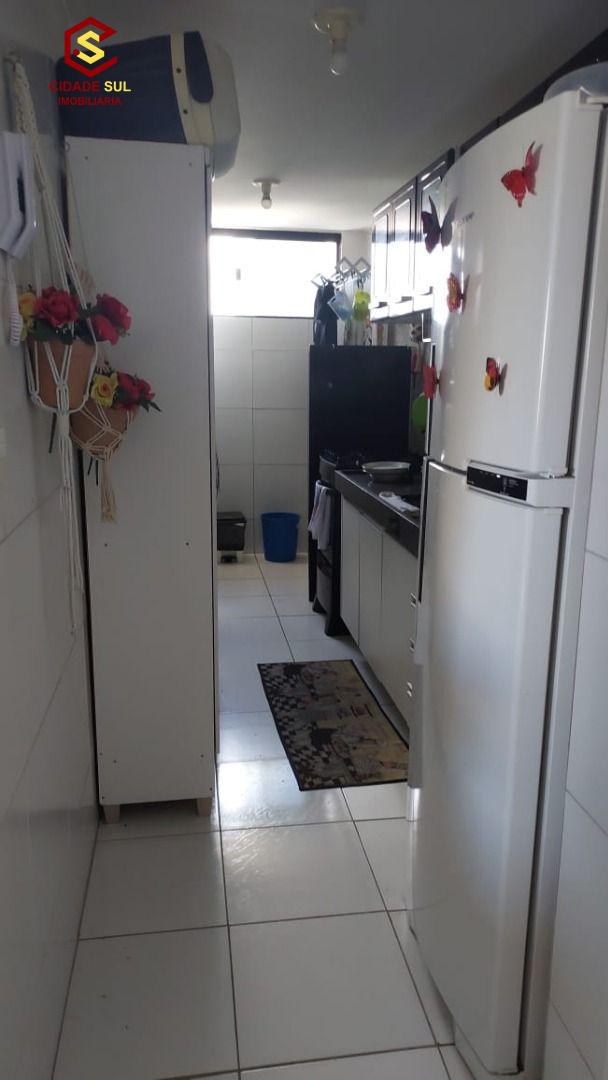 Apartamento com 2 quartos, à venda por R$ 200.000- Cristo Rede...
