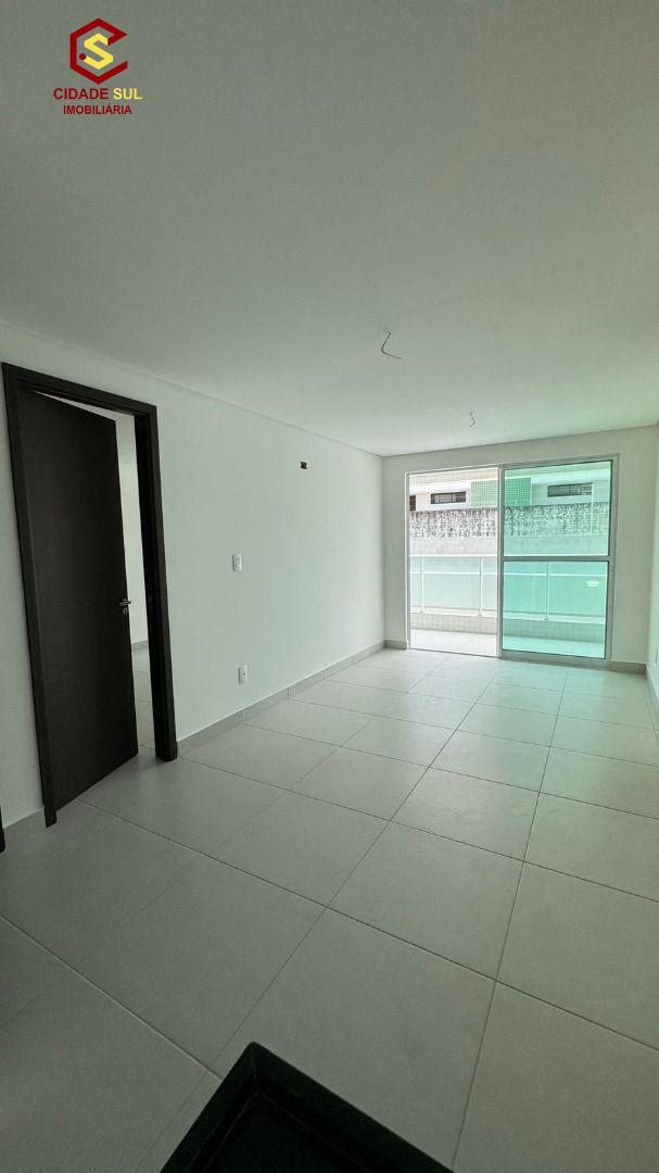 Apartamento com 2 dormitórios à venda, 60 m² por R$ 692.790,00...