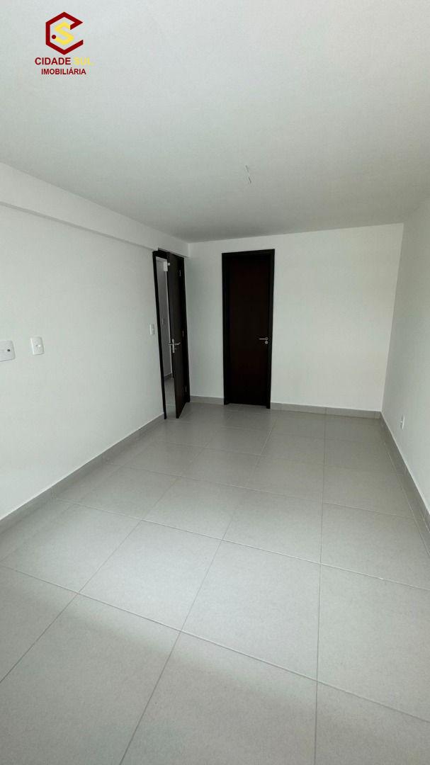 Apartamento com 2 dormitórios à venda, 60 m² por R$ 692.790,00...
