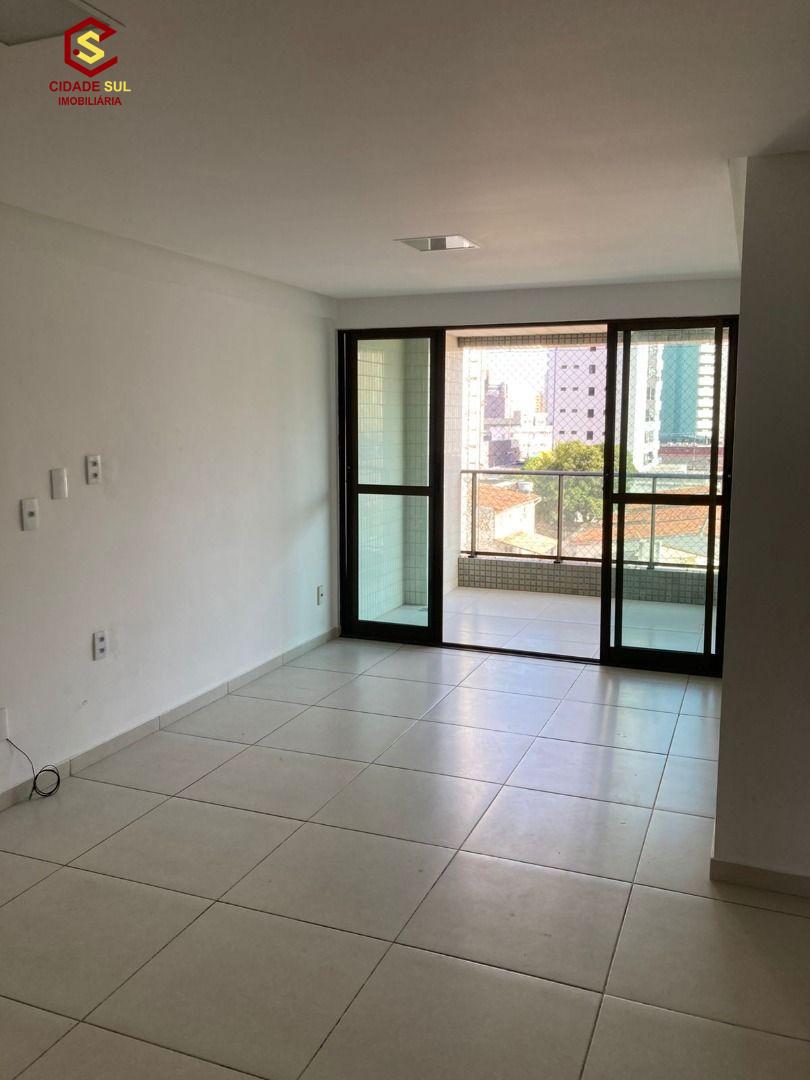 Apartamento por R$ 790 Mil no Manaíra, 3 quartos sendo dois su...