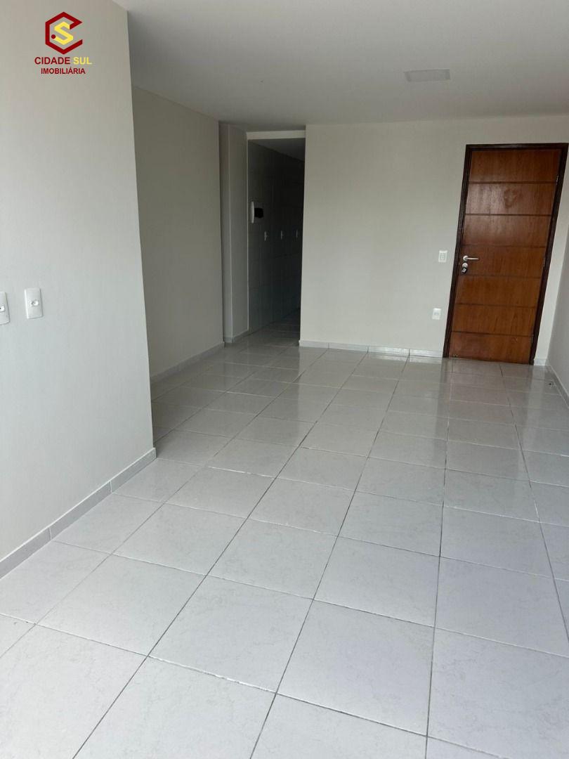 Apartamento a venda no Bairro dos Estados por R$ 650 Mil, 2 qu...