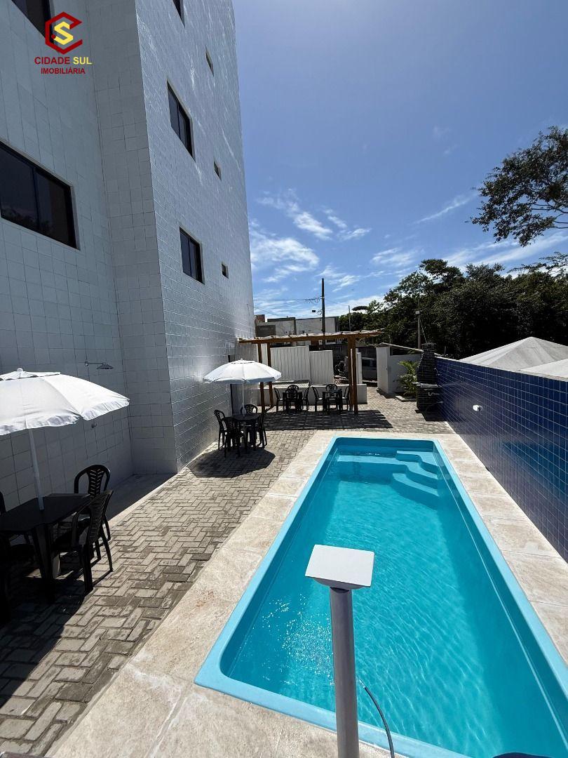 Apartamento com 2 dormitórios à venda, 45 m² por R$ 155.000,00...