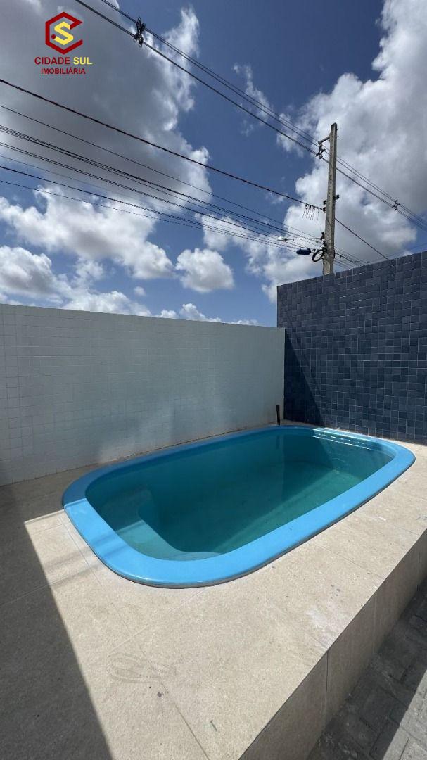 Apartamento com 2 dormitórios à venda, 44 m² por R$ 160.000 - ...