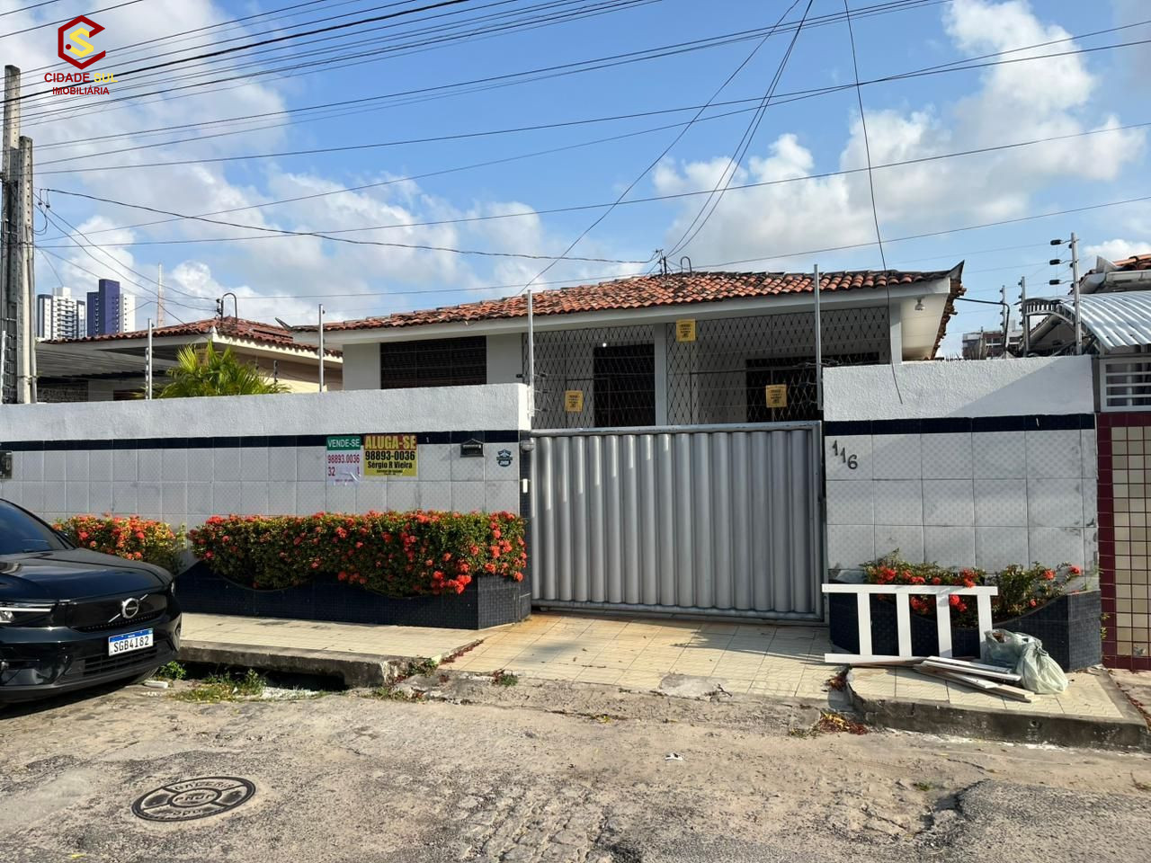 Casa com 3 dormitórios à venda, 300 m² por R$ 650.000 - Bairro...