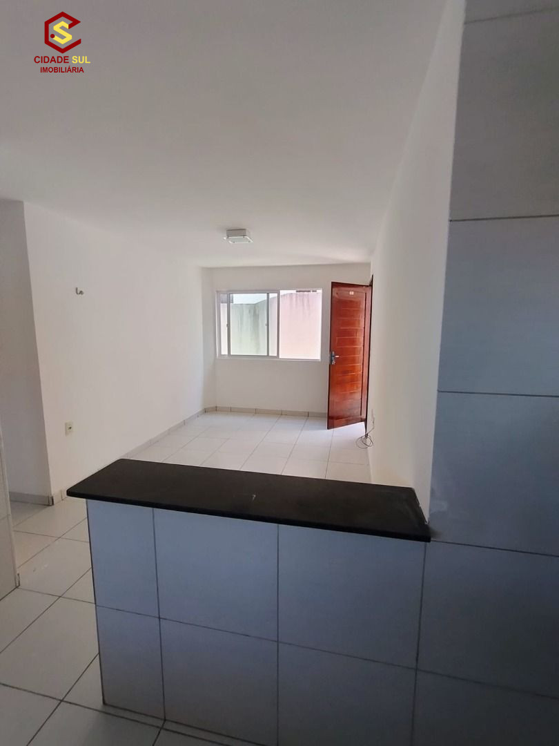 Apartamento a venda em Mangabeira