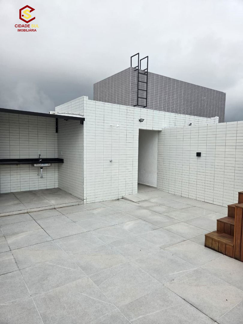 Duplex a venda no Geisel