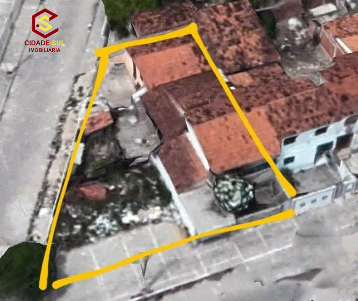 Terreno Comercial a venda em Mangabeira II