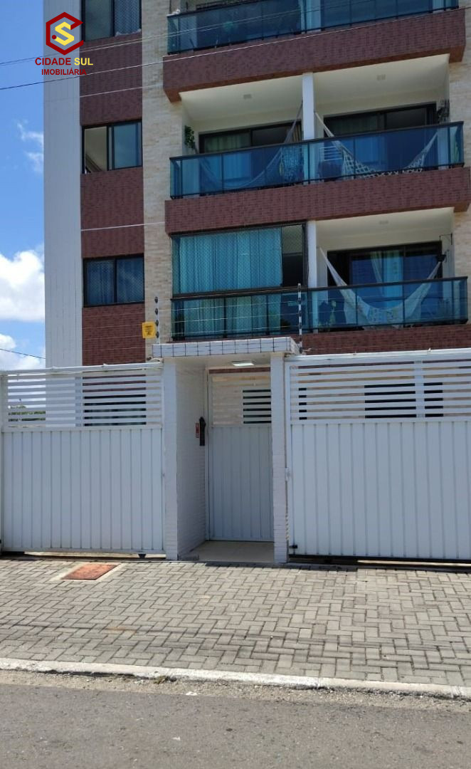 Apartamento a venda em Intermares