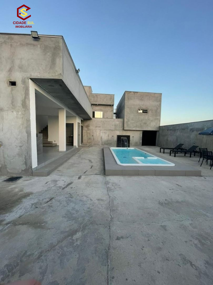 Casa a venda/ Praia de Carapibus