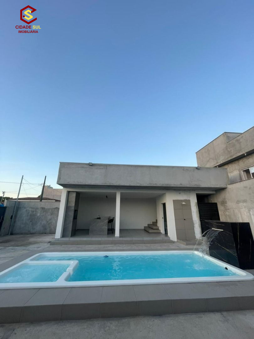 Casa a venda/ Praia de Carapibus