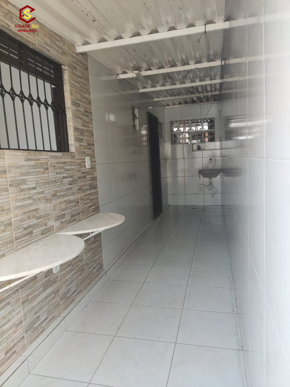 JÁ AVALIADA - Casa com 2 dormitórios à venda, 50 m² por R$ 190...