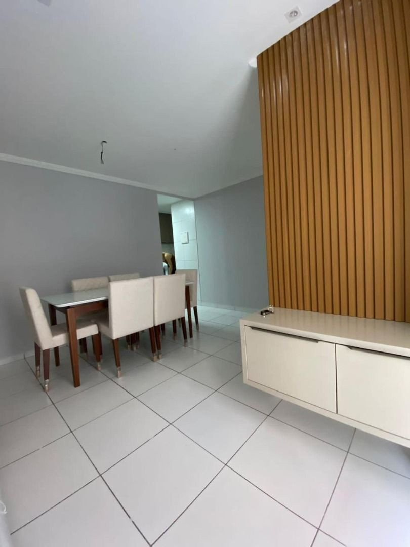 Apartamento Residencial / Alto do Mateus