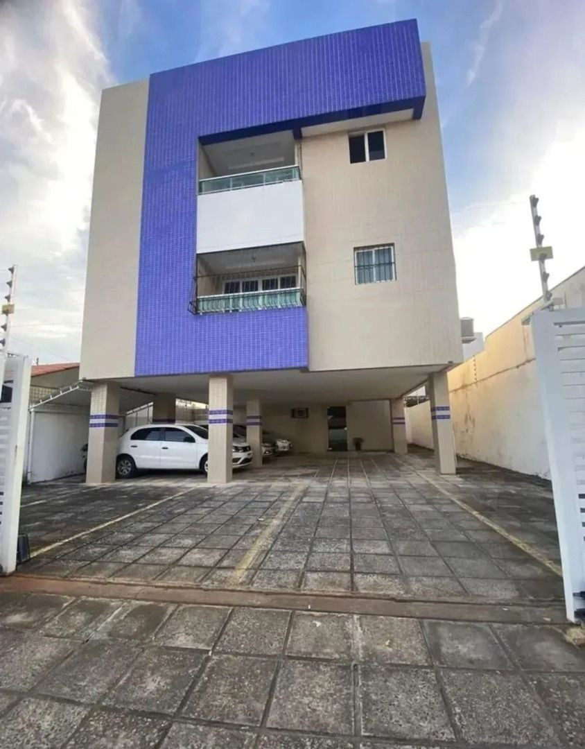 Apartamento Residencial / Bancários