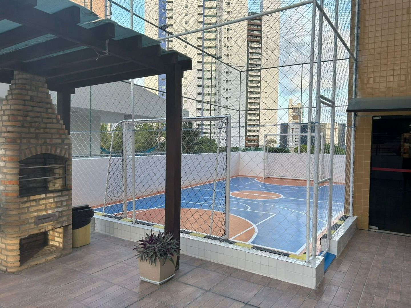 Apartamento Residencial / Miramar