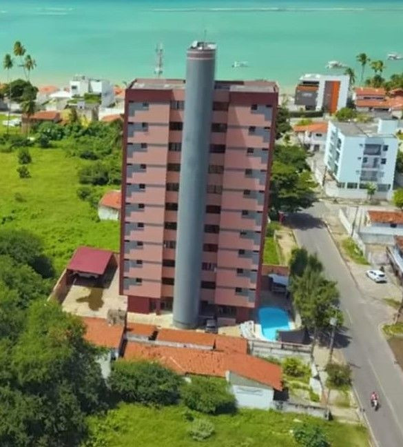 Apartamento Residencial / Praia do Poço