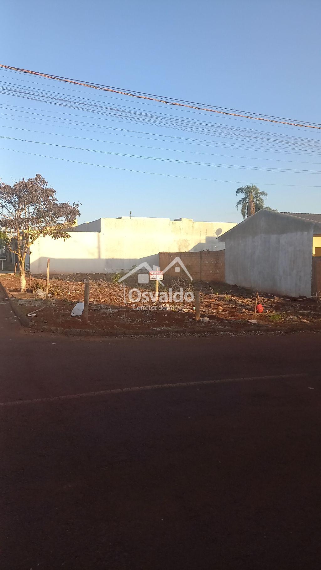TERRENO DE ESQUINA NO LOTEAMENTO BARCELONA