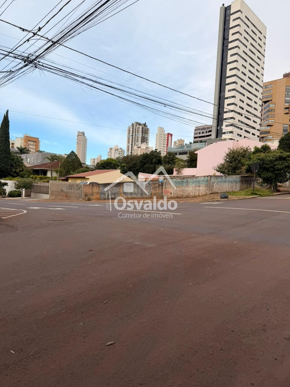 Osvaldo Corretor de Im�veis em Cascavel - PR