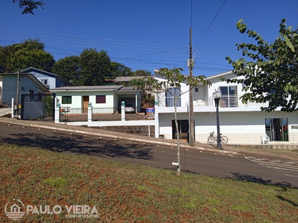 LOTE COM 470M2 CONTENDO SALA COMERCIAL, EDIFICIO E CASA 