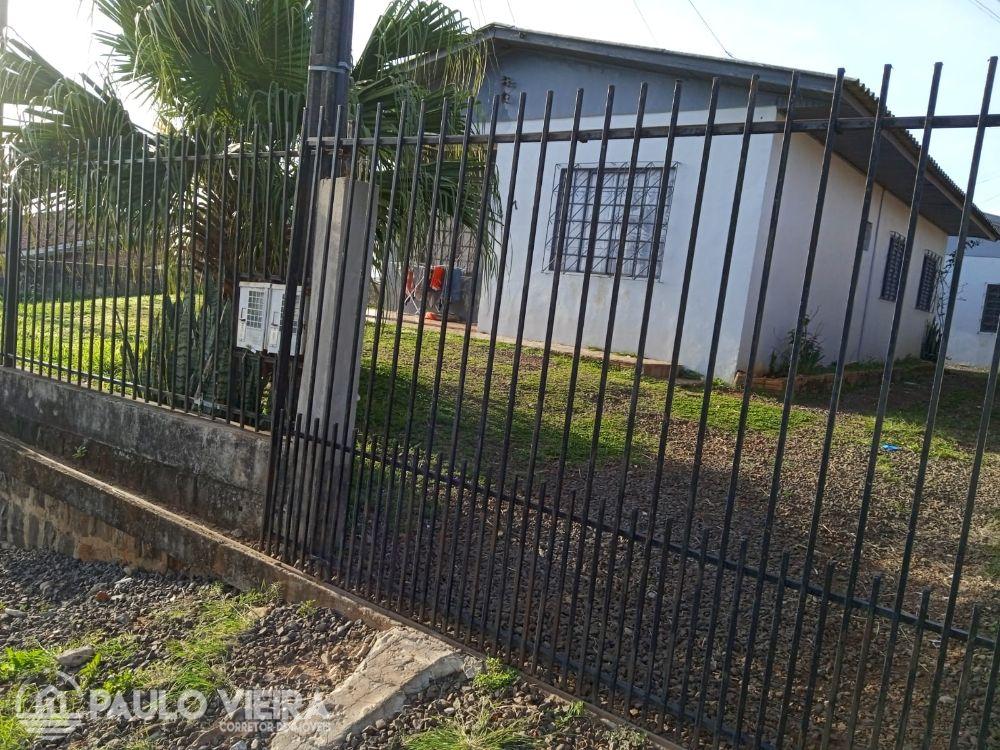 LOTE COM 581M2 CONTENDO 02 CASAS DE ALVENÁRIA