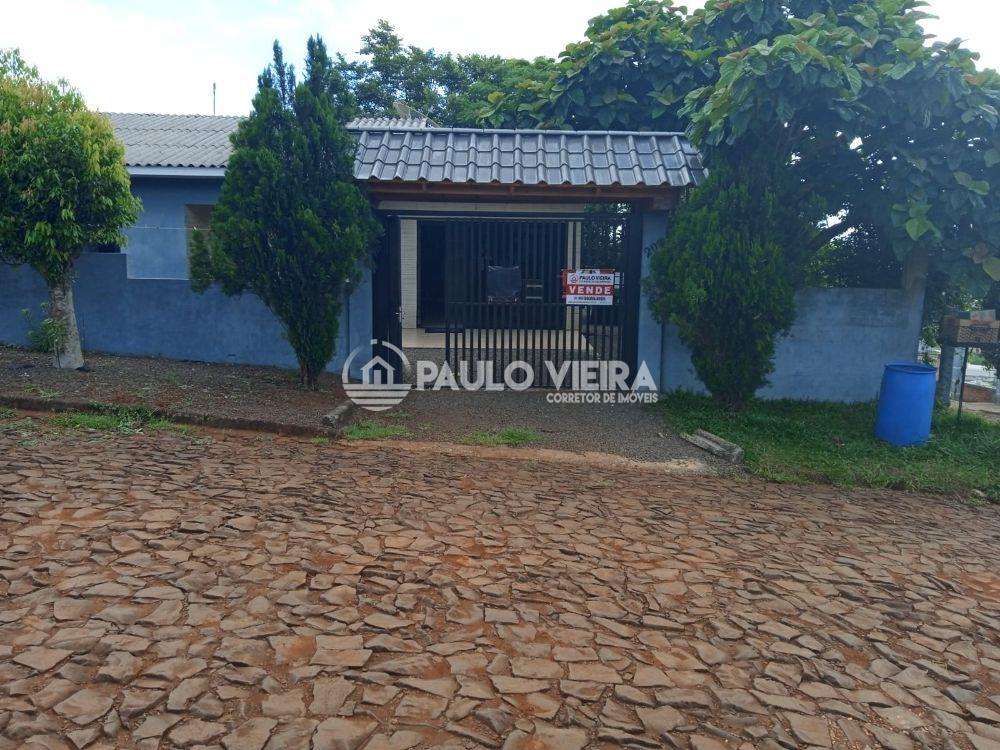 CASA COM 110M2 DE ESQUINA 