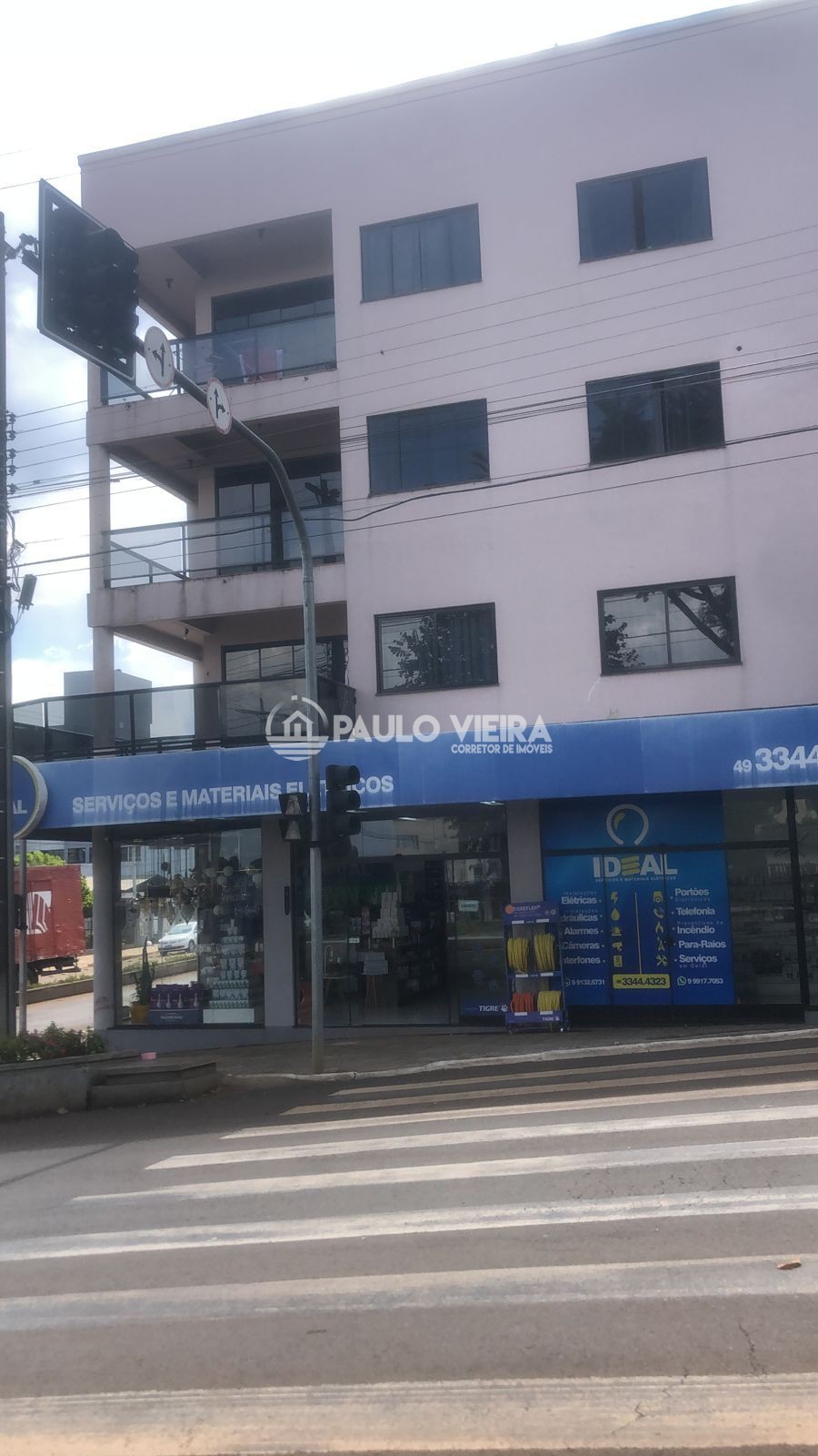 SALA COMERCIAL E APARTAMENTOS - CONFIRA VALORES ABAIXO