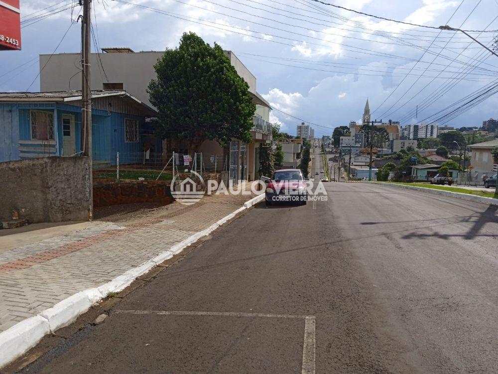 LOTE COMERCIAL MEDINDO 675M2 COM 02 CASAS