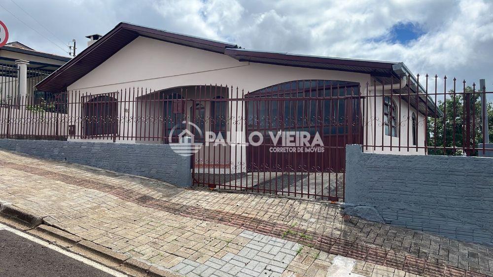 LOTE 560M2 E CASA AMPLA COM PORÃO