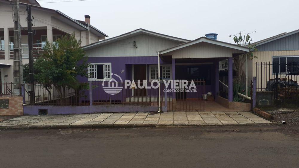 CASA MISTA COM ?REA DE FESTAS