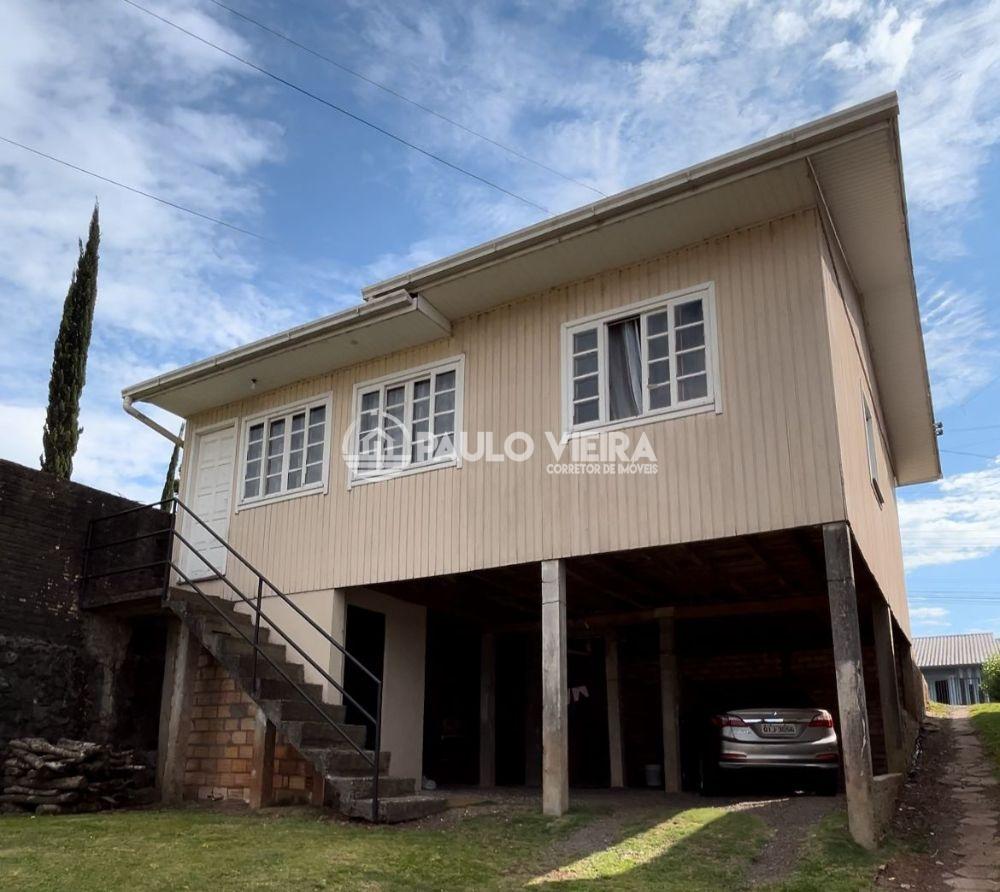 LOTE AMPLO DE 600M2 COM 02 CASAS NO CENTRO