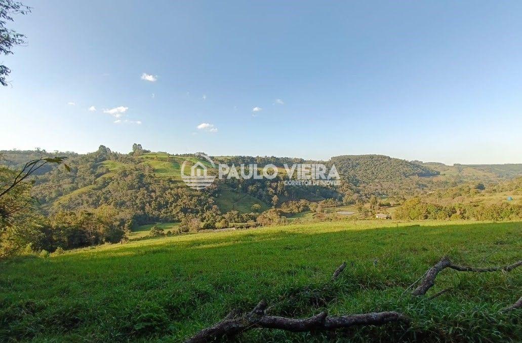 CHACARÁ MEDINDO 21.662M² 