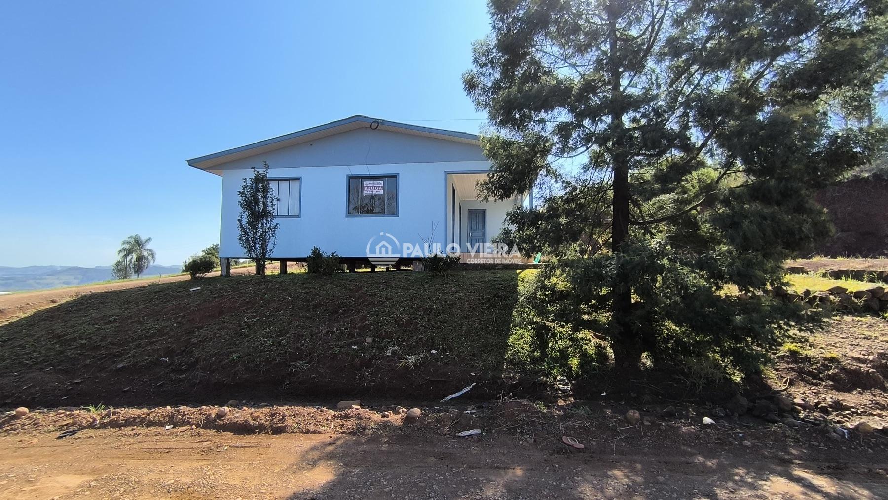 CASA SEMI MOBILIADA