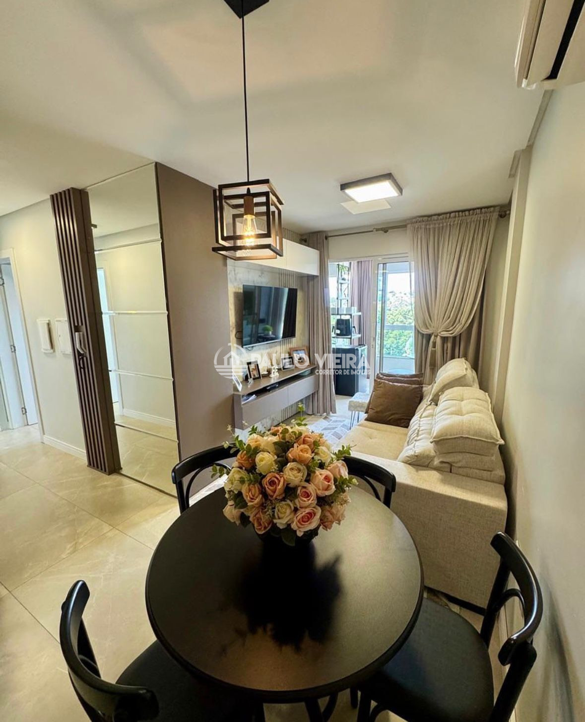 APARTAMENTO MOBILIADO 