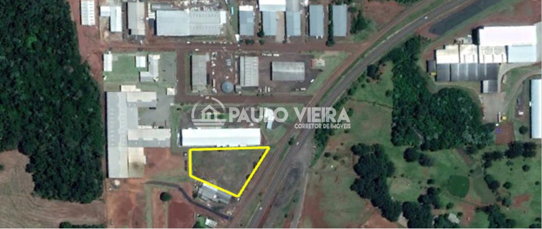 LOTE AMPLO MEDINDO 7.606,12M²