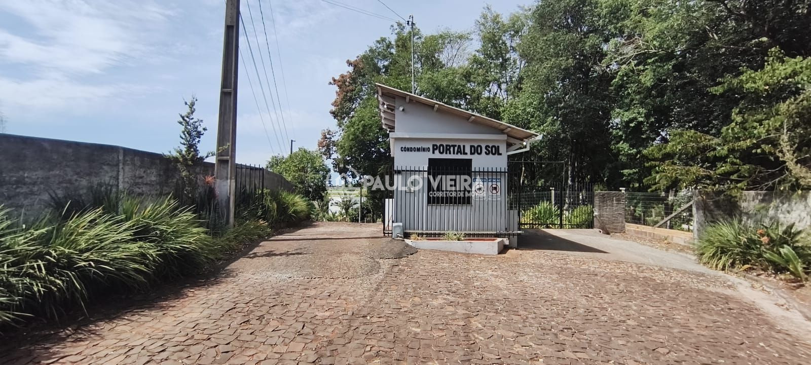 TERRENO EXCLUSIVO NO PORTAL DO SOL