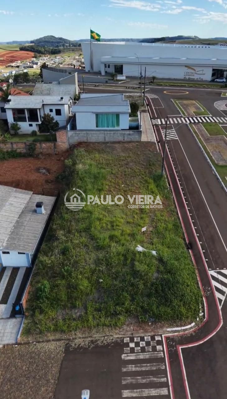 LOTE COMERCIAL DE ESQUINA COM 396,92m² 